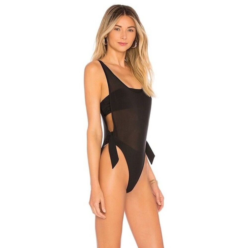 Kendall + Kylie Black Scoop One Piece - Picture 2 of 7